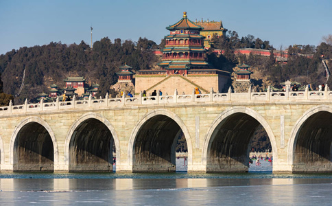 2024昆明教育行業有哪些靠譜的獵頭公司？